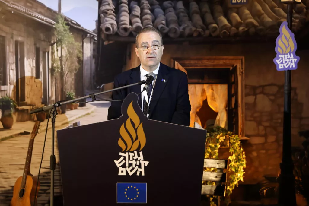 תמונה ללא תיאור